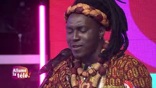 L'artiste chanteur Mako le King nous a gratifiés d'une prestation live avec son titre "Kouman banan"
