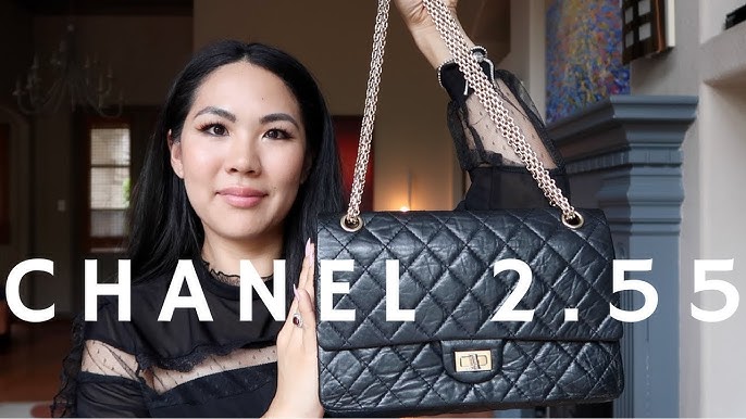 CHANEL REISSUE 2.55 DOUBLE FLAP HANDBAG - SO BLACK IN GLAZED CALFSKIN SIZE  227 