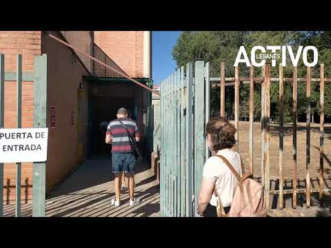 LEGANES | Colas de profesores para pruebas serológicas