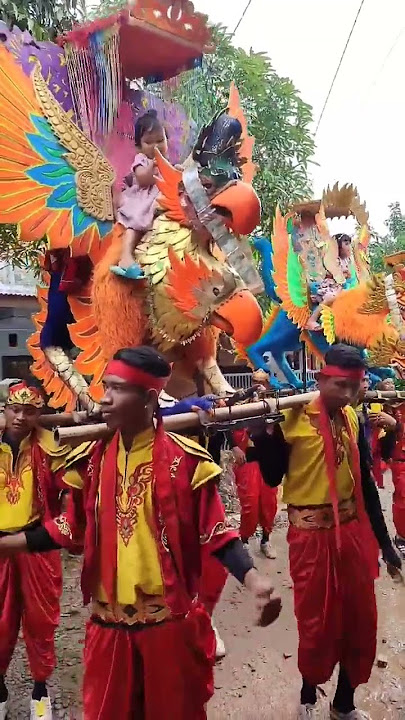 Naik Singa Barong I Kuda Depok I Singa Depok I Sisingaan I Burok #shots