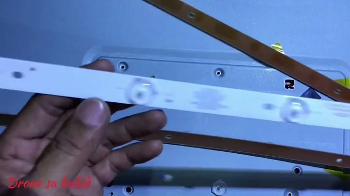 32 inches Devant Tv | sounds ok but no picture | Replaced backlight |