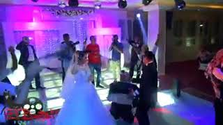 عريس وعروسه بيرقصو على اغنية ديسباسيتو روعه