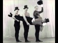 Miniature de la vidéo de la chanson Le Gendarme De Redon