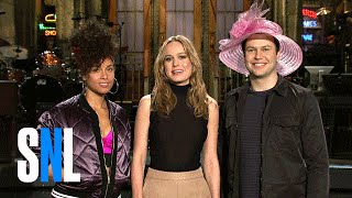Taran Shows Brie Larson & Alicia Keys His Derby Hat - Snl