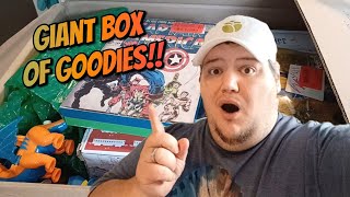 Opening up another GIANT box of thrift store goodies from my family!! | Thrifting