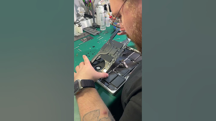 MacBook Pro 14 m2 разъем шатал!