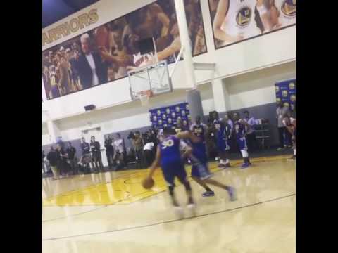 Steph Curry's Got A New Move