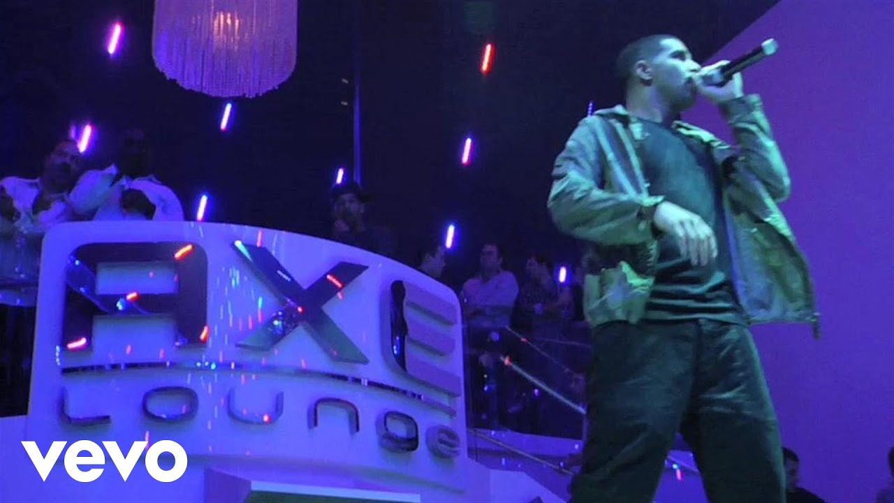 Drake - Throw It In The Bag (Live at Axe Lounge) - YouTube