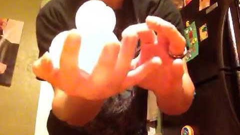 Multi ball contact juggling "ice"