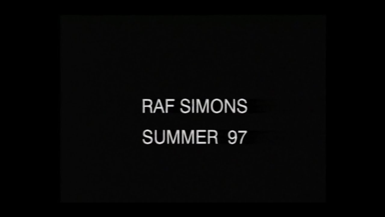 Raf Simons Spring/Summer 1997 - YouTube