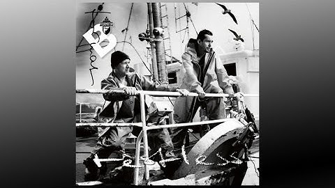 Format:B - Warped - FMKCD001