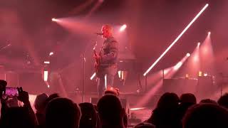 Queens of the Stone Age Live “The Lost Art of Keeping a Secret”