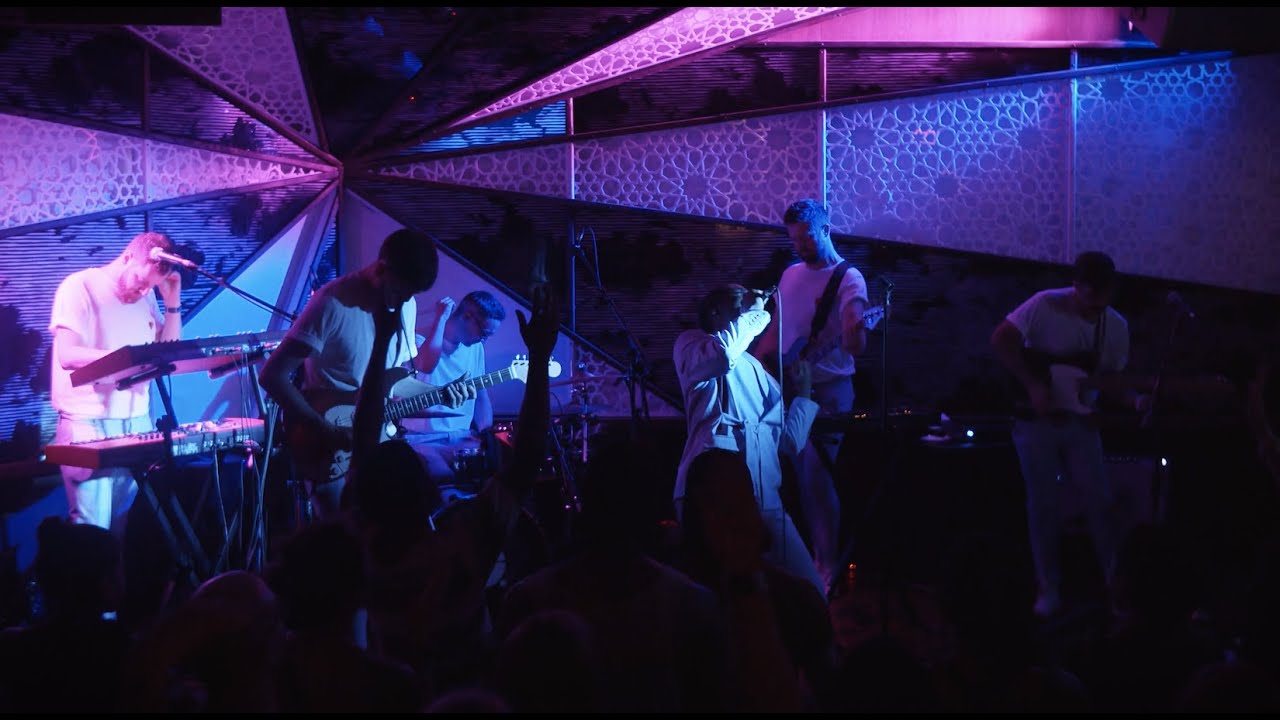 Garth. // Wild (Live, Official Video)