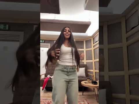 Maria Brassil X Madatorricelli X Manu Ursaru