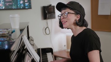 Lady Gaga Sings About the SNL Cast Members