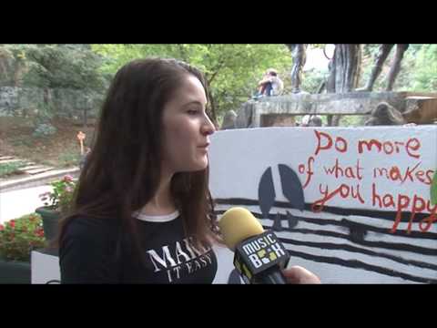 მზიურში ჯონ ლენონის კედელი გაიხსნა -  ბიტლომანების თავშეყრის ახალი ადგილი