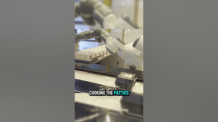 Robots are now making burgers at this restaurant!