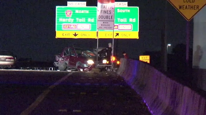 Man hit, thrown from freeway, killed while pushing stalled car