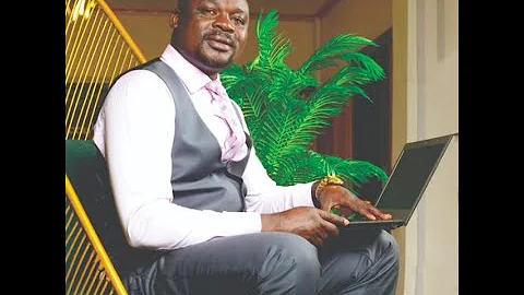 Mc Ogina Koko   responded harshly to the uncoth behavior of Koffi McAdorri at Egesa
