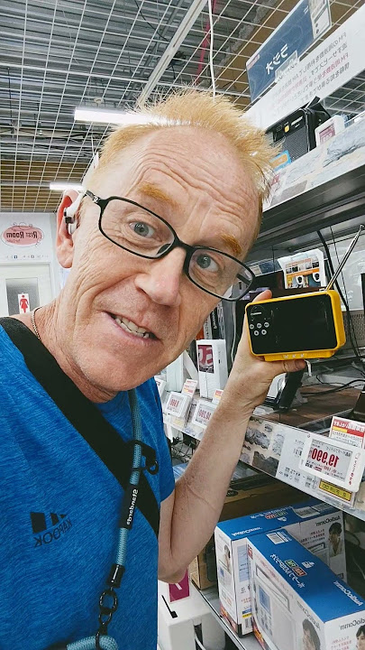 Smallest fully operational digital TV in Japan @Techmoan #japan #shorts