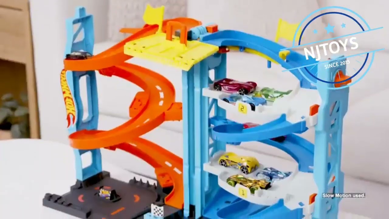  Hot Wheels Toy Car Track Set City Transforming Race