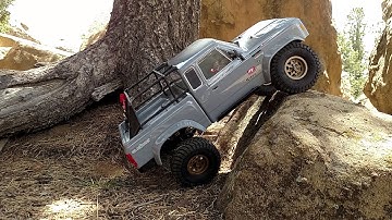 Element Enduro Sendero trail run with Axial UMG10 and Axial 1.9 Wraith.