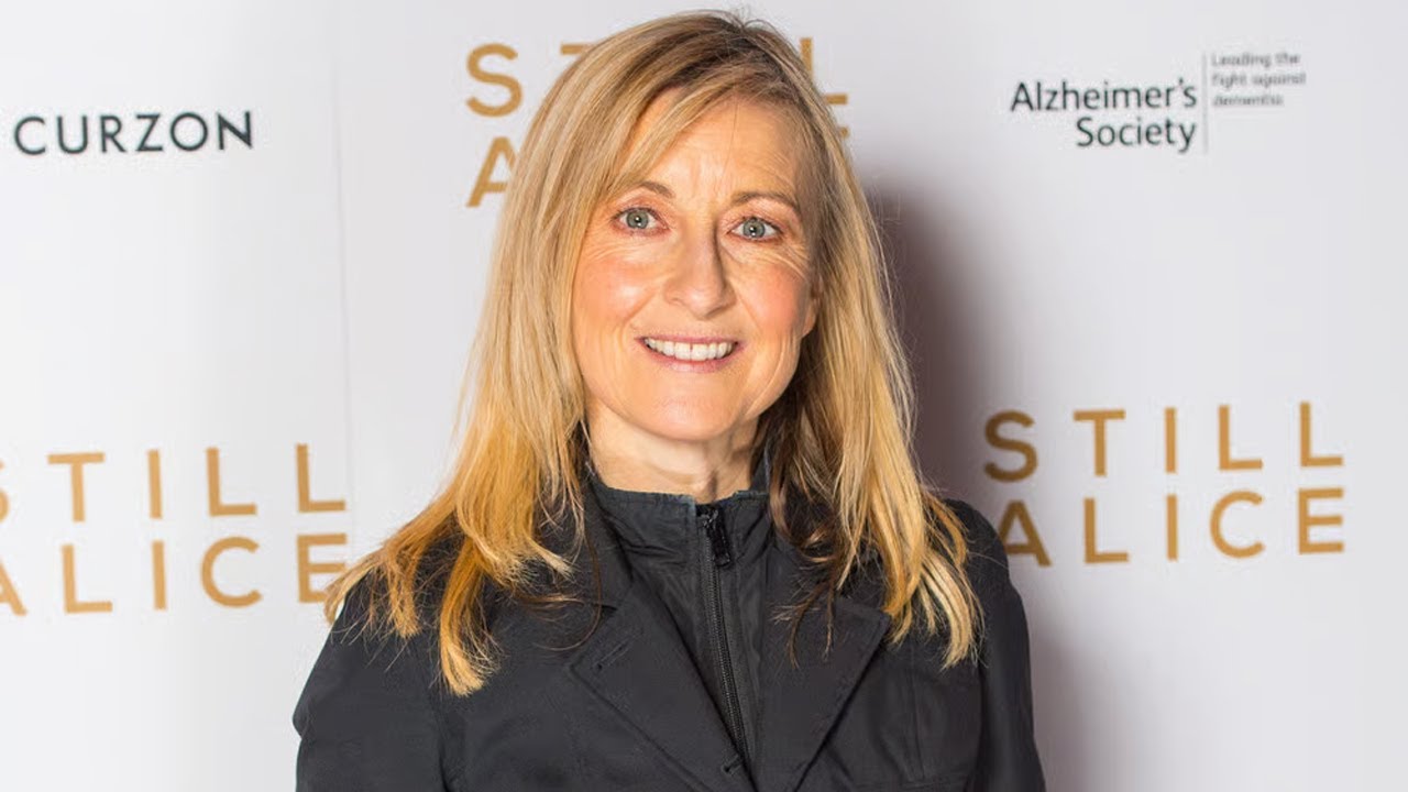 Фиона Филлипс признается, что больше не узнает своего мужа в душераздирающем обновлении о болезни...