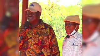 Raila Unveils Prison Officer Who Smuggled Letters to His Wife