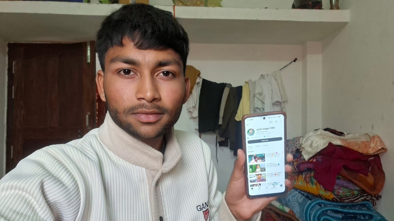 Aaj maine apne 2 year ago vlogs dekhe 