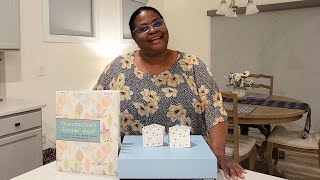 The Perfect Baby Shower Gift for GRANDMA | Awesome! | Unboxing