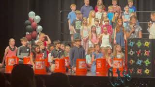 My Donovan Elementary School 4th Grade Music Program
