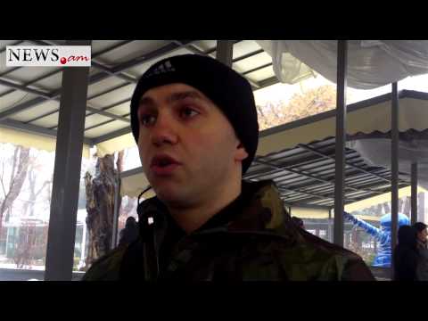 March In Honour To National Heroes