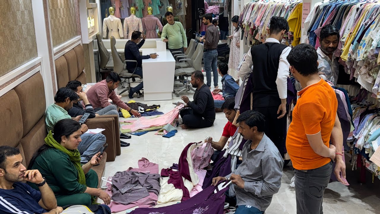 मिल गयी सबसे ख़तरनाक कंपनी😱 Tops tshirts Middi 8000 Designs सबसे बड़े Manufacturer