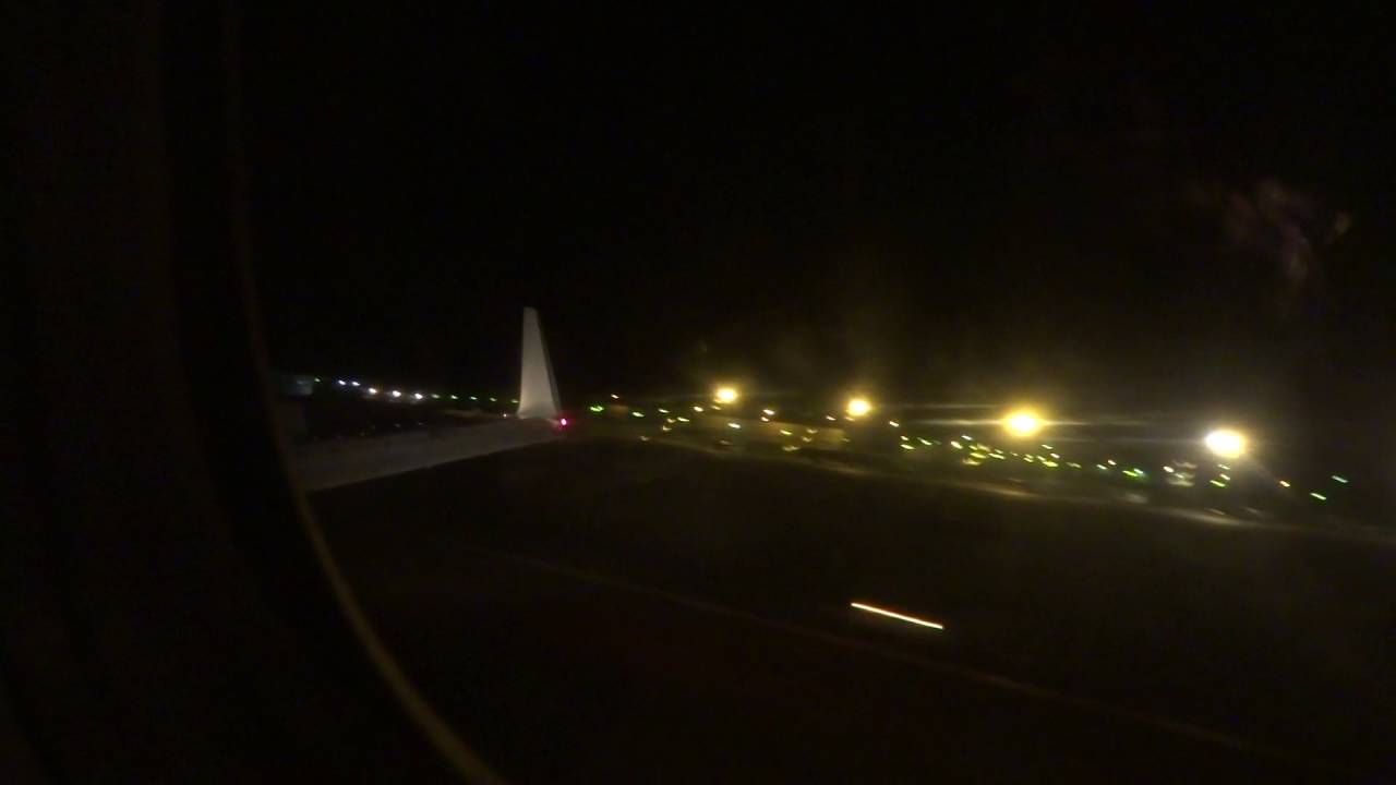 Air Algerie Boeing737 800 Night Landing Hassi Messaoud Airport DAUH air-algerie-boeing737-800-night-landing-hassi-messaoud-airport-dauh