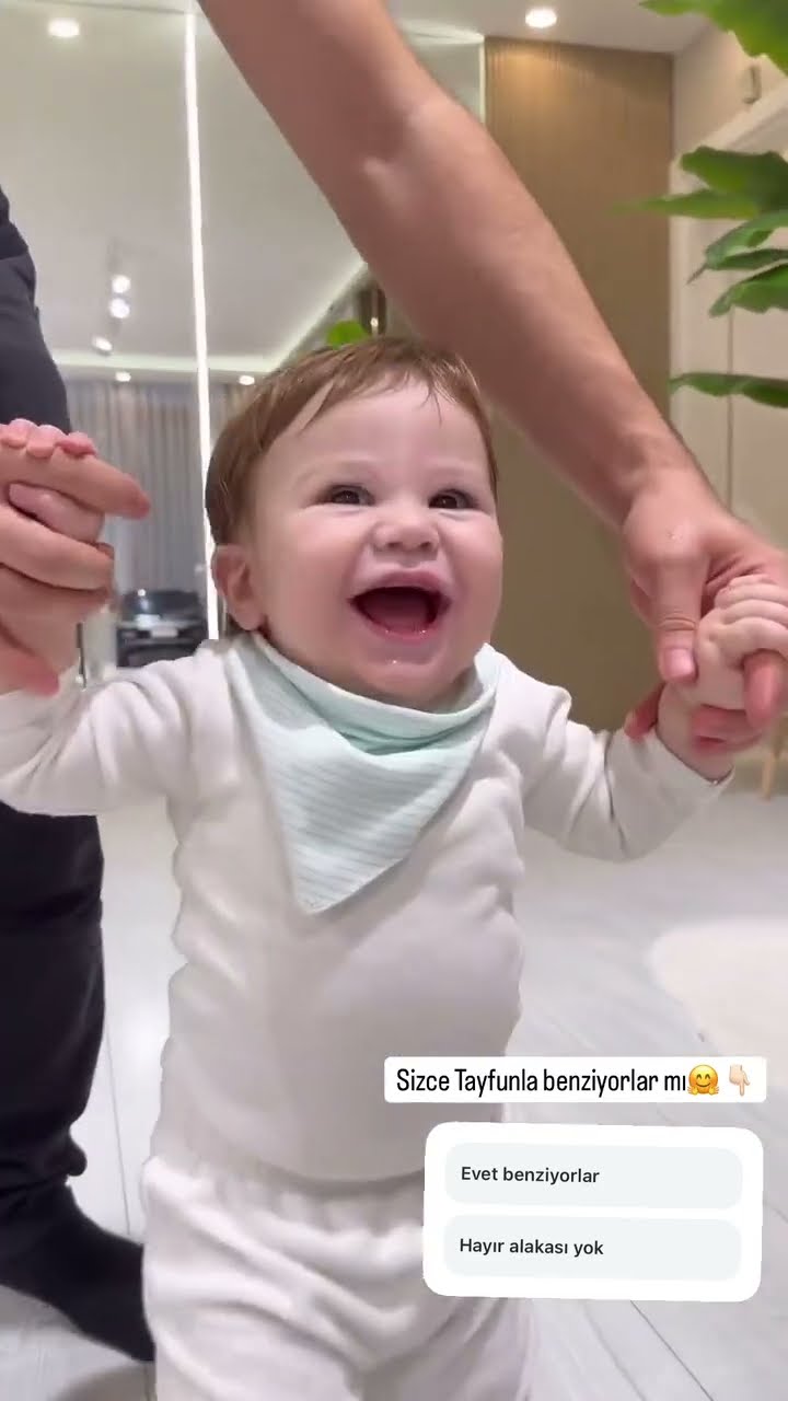 Sizce Tayfunla benziyorlar mı??