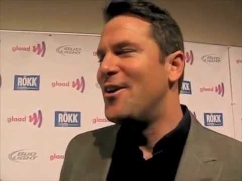 GLAAD OUTAuction 11.20.11 Thomas Roberts, Red Carp...