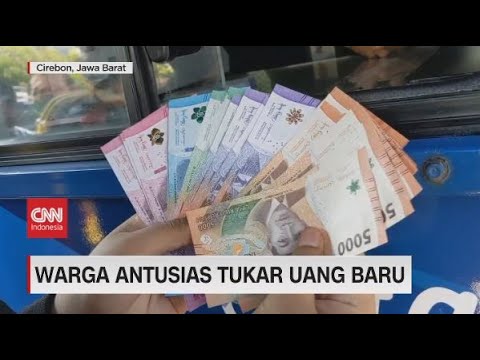 Warga Antusias Tukar Uang Baru