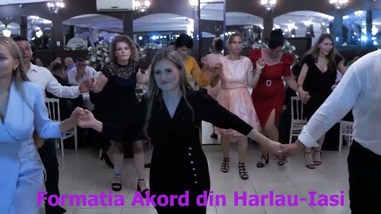 Colaj hore,bătute, sârbe 💥 -Formația Akord din Hârlau-Iași- 💢 Alexandra &Gabriel 💢