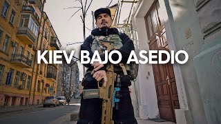 Cómo vive Kiev bajo el asedio ruso. by ANTONIO DE VIAJE 490,867 views 2 years ago 22 minutes