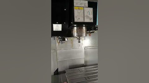 HURCO Machine Tool change