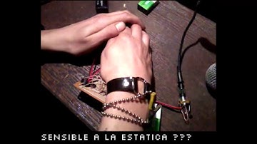 oscilador schmitt trigger :: taller teknología libre