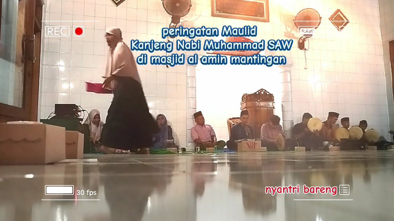 Acara Maulid Nabi Muhammad SAW di Masjid Dekat Rumah