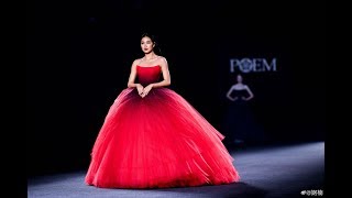 'แพนเค้ก เขมนิจ' สวยสง่า #ยืนหนึ่งแดนมังกร สมราคานางแบบโลกในแบรนด์ Poem @ Xian Fashion week 2019