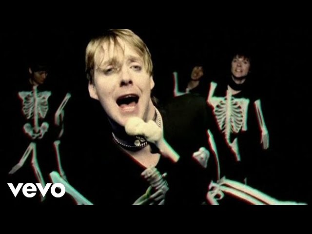 Kaiser Chiefs - Everyday I Love You Less & Less