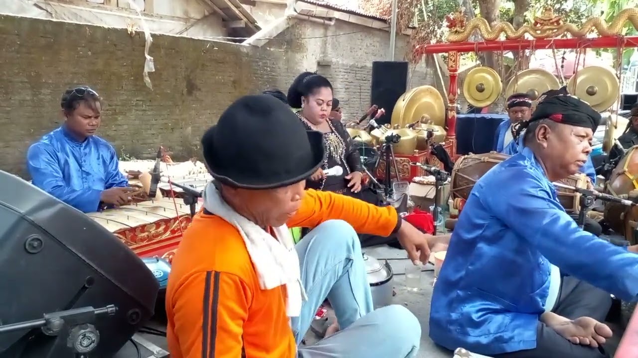 SRI HUNING GENDING BANYUMASAN- KARAWITAN HAYUNING KENCANASARI