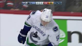 Horvat's hustle helps Canucks score twice in 46 seconds