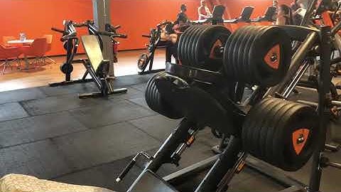 Basic.fit  luxemburgo  gasperich /28 /4 / 2019 /575 kg