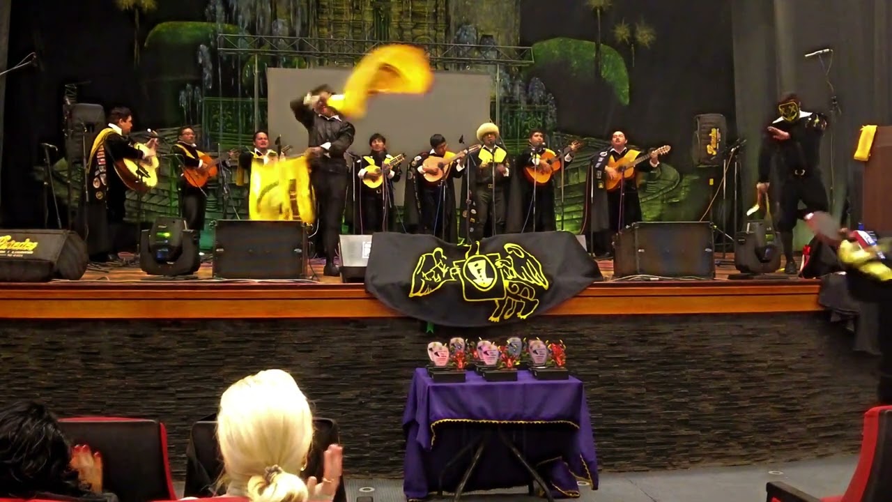 TUNA DE MEDICINA UNT - POPURRI DE PASOS DOBLES 4K