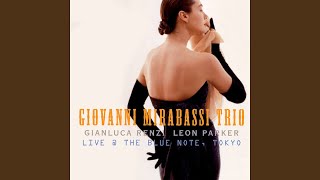 Miniatura del video "Giovanni Mirabassi Trio - Gold and Diamonds (feat. Gianluca Renzi, Leon Parker) (Live)"