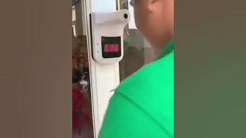 Máy đo nhiệt kế không cần cầm tay - Tiện lợi xài pin